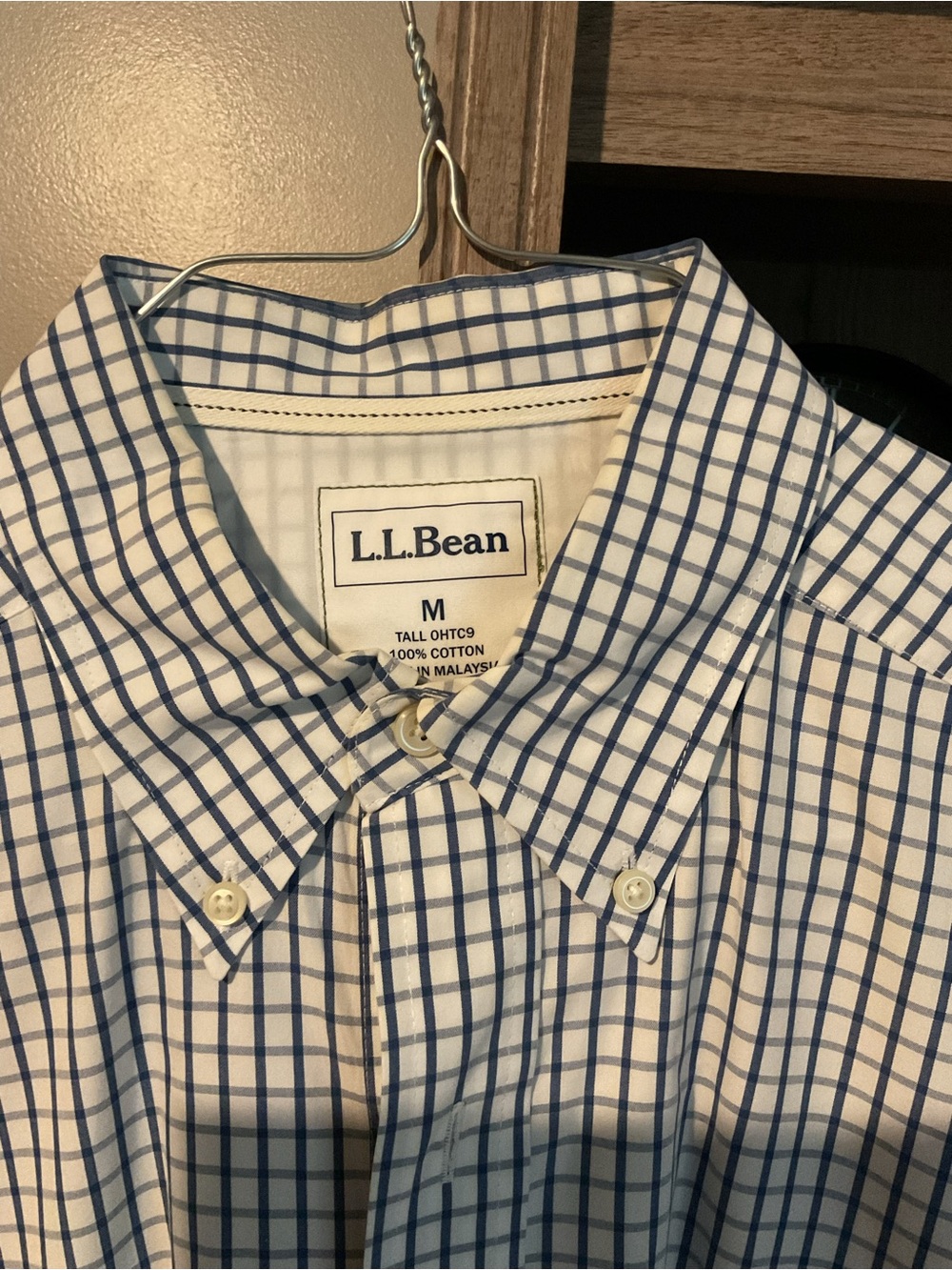 L.L. Bean Men's Blue and White Windowpane Button-Down Shirt